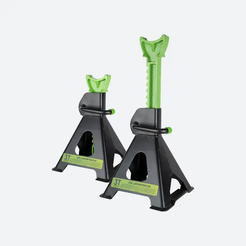 Jeu de chandelles pour stabiliser les véhicules lors de l'entretien